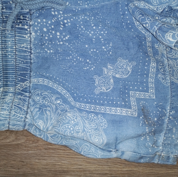 Buffalo David Bitton Paisley Shorts - Picture 3 of 5